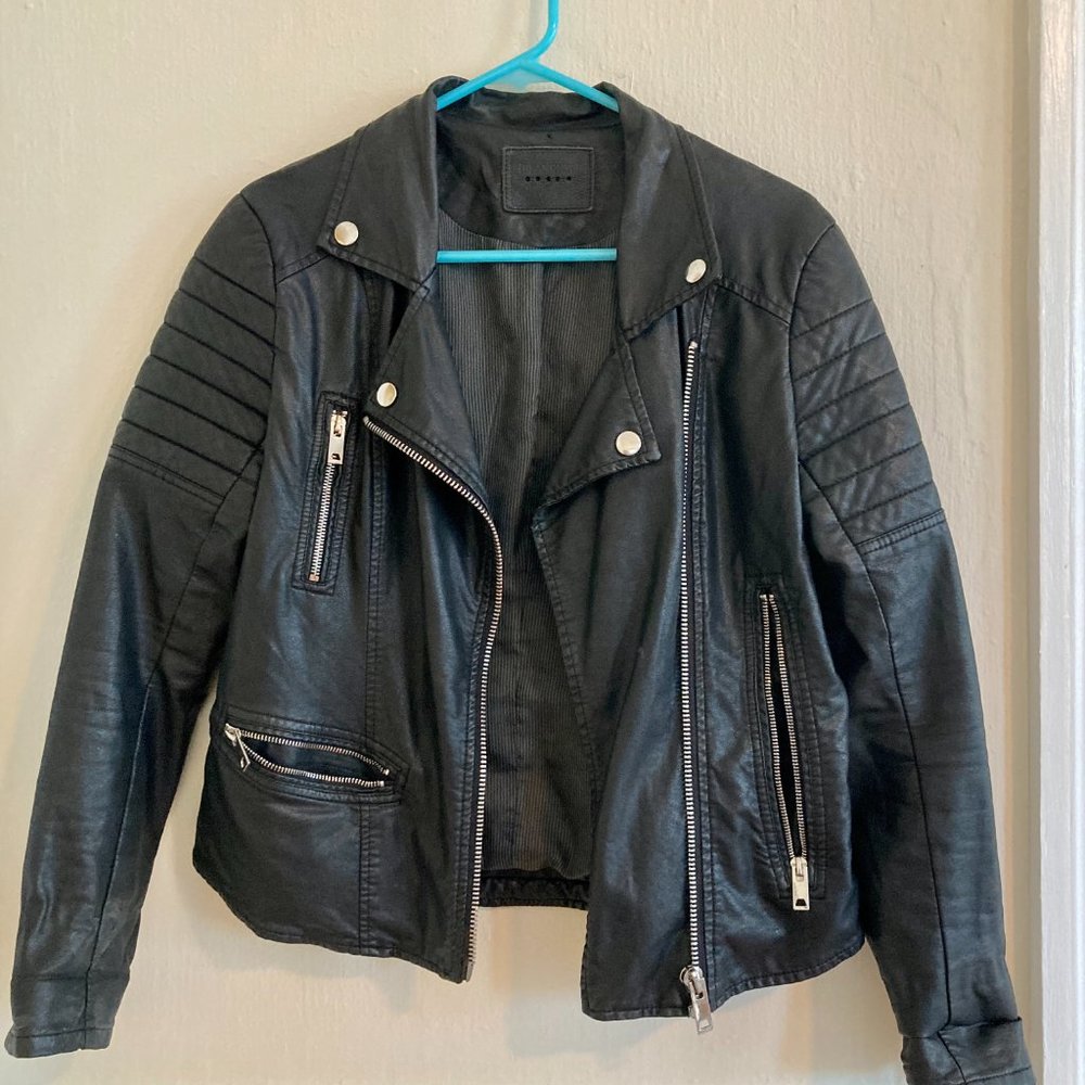 BLANK NYC faux leather jacket size small